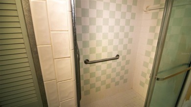Located near the historic town of Melrose, this spacious - photo 40