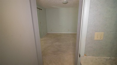Located near the historic town of Melrose, this spacious - photo 41