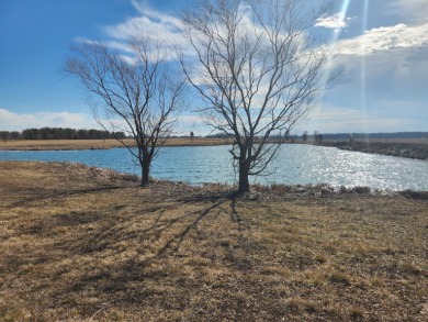 (private lake, pond, creek) Acreage For Sale in Edinburgh Indiana