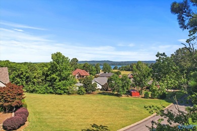 Lake Guntersville Lot For Sale in Guntersville Alabama