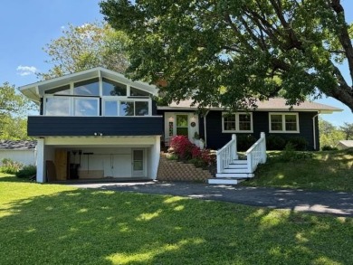 Lake Home For Sale in Louisa, Virginia