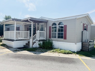 (private lake, pond, creek) Home For Sale in La Grange Illinois