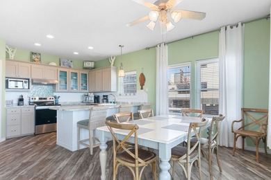 Crandall's Cottage is a treasured home located on the beach with - photo 12