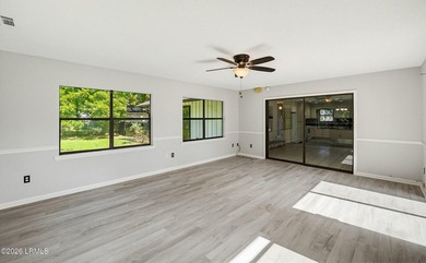 Recently renovated 3BR/2BA home in the Mink Point neighborhood! - photo 16