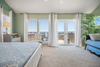 Crandall's Cottage is a treasured home located on the beach with - photo 16