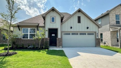 Lake Home For Sale in Fort Worth, Texas