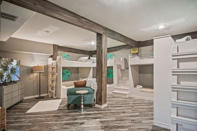 Crandall's Cottage is a treasured home located on the beach with - photo 25