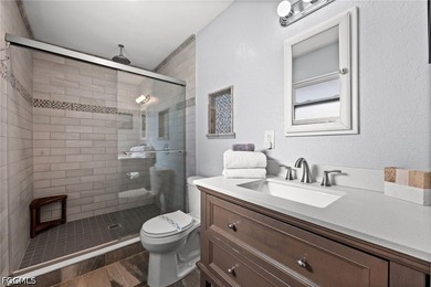 Welcome to this beautifully renovated 3-bedroom, 2-bathroom pool - photo 25