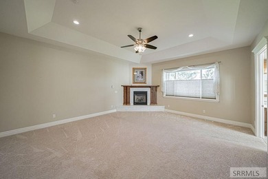 Main-level living at its finest - and yes, your backyard is the - photo 25
