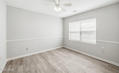 Recently renovated 3BR/2BA home in the Mink Point neighborhood! - photo 28