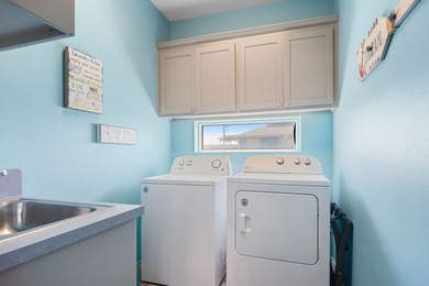 Crandall's Cottage is a treasured home located on the beach with - photo 28