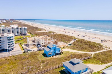 Crandall's Cottage is a treasured home located on the beach with - photo 36