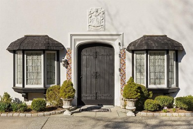 Commissioned in 1910 by H. Leroy Emmet, and masterfully designed - photo 6