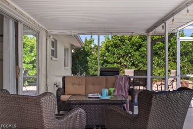 Welcome to this beautifully renovated 3-bedroom, 2-bathroom pool - photo 38