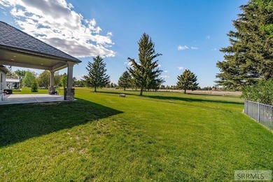 Main-level living at its finest - and yes, your backyard is the - photo 41