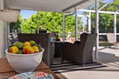 Welcome to this beautifully renovated 3-bedroom, 2-bathroom pool - photo 42