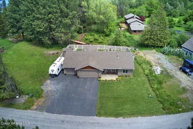 Exceptional location, custom home with an open design, mountain - photo 6