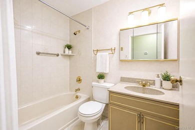 Welcome to 47 Harbor N, Amityville - a rare opportunity to enjoy - photo 16