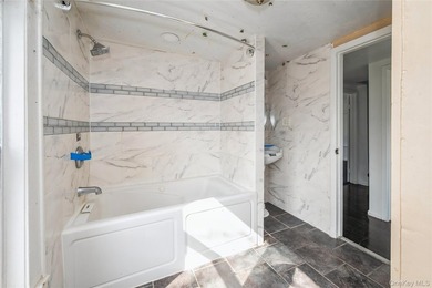 Welcome to Baldwin, This is the perfect investment opportunity - photo 19