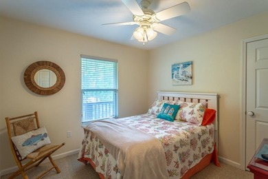 Make plans to see this awesome and impeccably well maintained 3 - photo 28