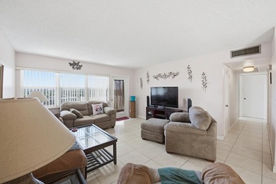 Spacious 2-bedroom, 2-bath condo with tranquil water views - photo 9