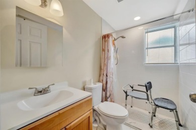 Welcome to this charming North Port 3 bed 2 bath (possible - photo 45