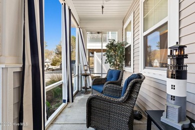 A RARE FIND ON OAK ISLAND HAS ARRIVED! Welcome to 140 NE 16th - photo 4