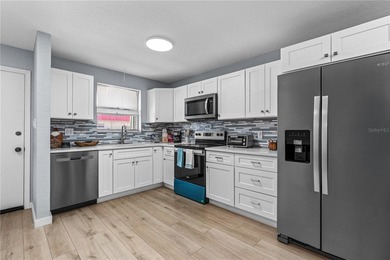 Experience effortless riverfront living at Riverside Condos in - photo 14