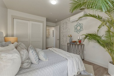 Location, location, location! Nestled in desirable Kaimuki, this - photo 16