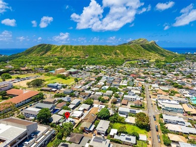 Location, location, location! Nestled in desirable Kaimuki, this - photo 25
