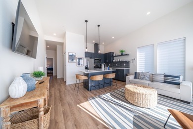 Experience the lifestyle of this trendy, vibrant beach community - photo 20