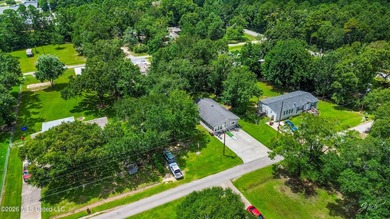 Charming 2-bedroom, 1-bath cottage in the highly sought-after - photo 21