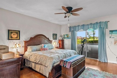 BEAUTIFUL GOLF COURSE HOME in The Country Club of Sebring. This - photo 22