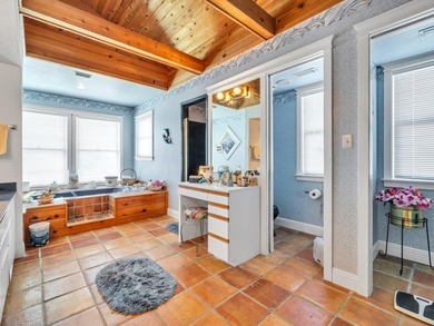 Discover this charming 4 bedroom/ 3.5 bath Florida beach-style - photo 26