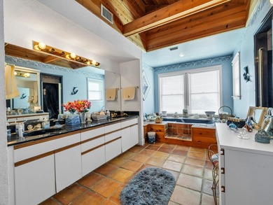 Discover this charming 4 bedroom/ 3.5 bath Florida beach-style - photo 27