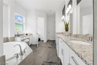 The ONLY Single-Family GOLF MEMBERSHIP HOME Available in Babcock - photo 31