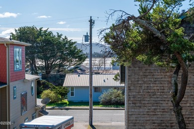 Experience the lifestyle of this trendy, vibrant beach community - photo 37