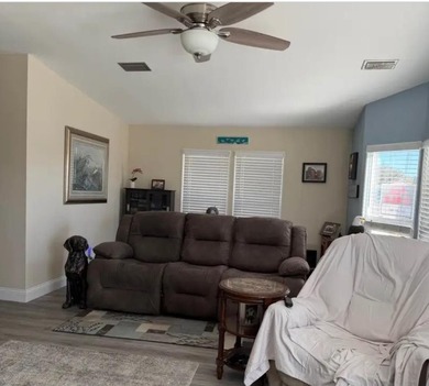 **OPEN HOUSE WEDNESDAY, JULY 29th 11AM TO 2PM**Three months base - photo 5