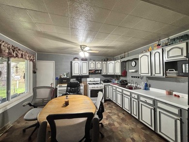 Here you go! 3 BR, 1 BA older home has a newer forced-air - photo 4