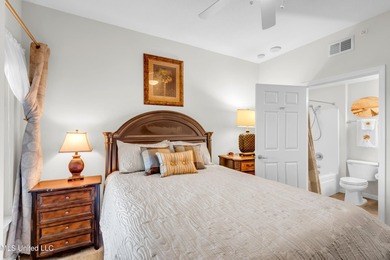 Beautifully furnished coastal condo with stunning views and - photo 12