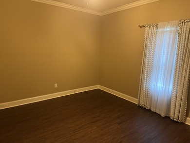 An Absolute show place! Three spacious bedrooms with many extras - photo 16