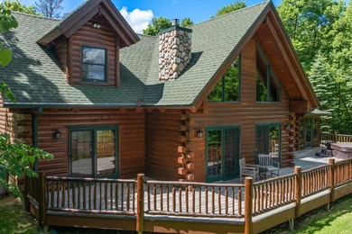 Experience authentic *up north* with this furnished 3-bedroom - photo 16