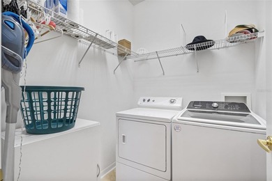 WOW AND WOW.  MOVE IN READY.  A GORGEOUS 2BED/2BATH 2-CAR GARAGE - photo 16