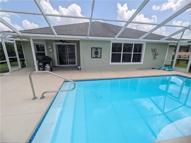 SHOWINGS AND BACK UP OFFERS STRONGLY ENCOURAGED. BEAUTIFUL POOL - photo 26