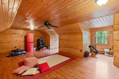 Experience authentic *up north* with this furnished 3-bedroom - photo 32