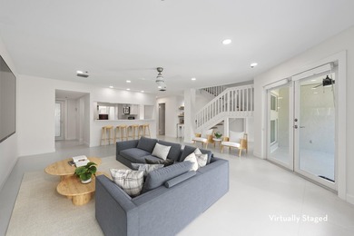 Rarely available 4-bedroom, 3-bath townhouse in Jupiter Harbour - photo 9