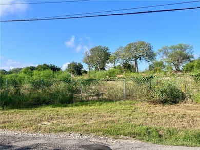 Discover a rare opportunity to own a combined 10 acres of land - photo 3