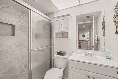 This stunning condo in the highly desirable waterfront community - photo 14
