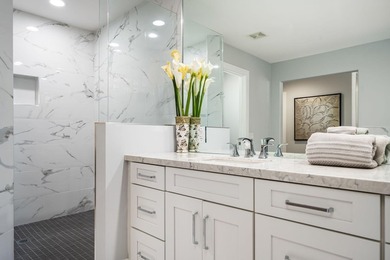 Views, Views, Views! Experience resort-style living in this - photo 22