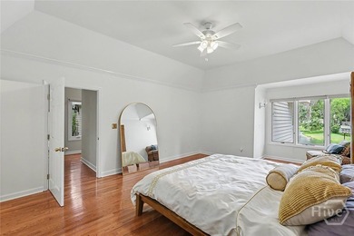 Welcome to *The Tree House* - a truly one-of-a-kind home nestled - photo 25